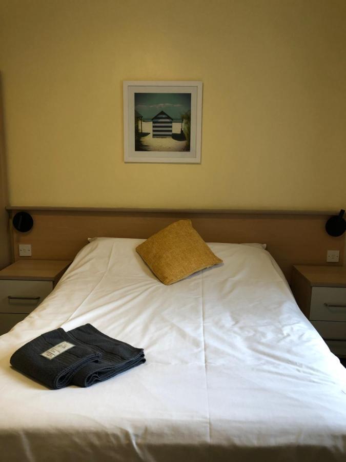 The Beach Side Guest house Redcar
